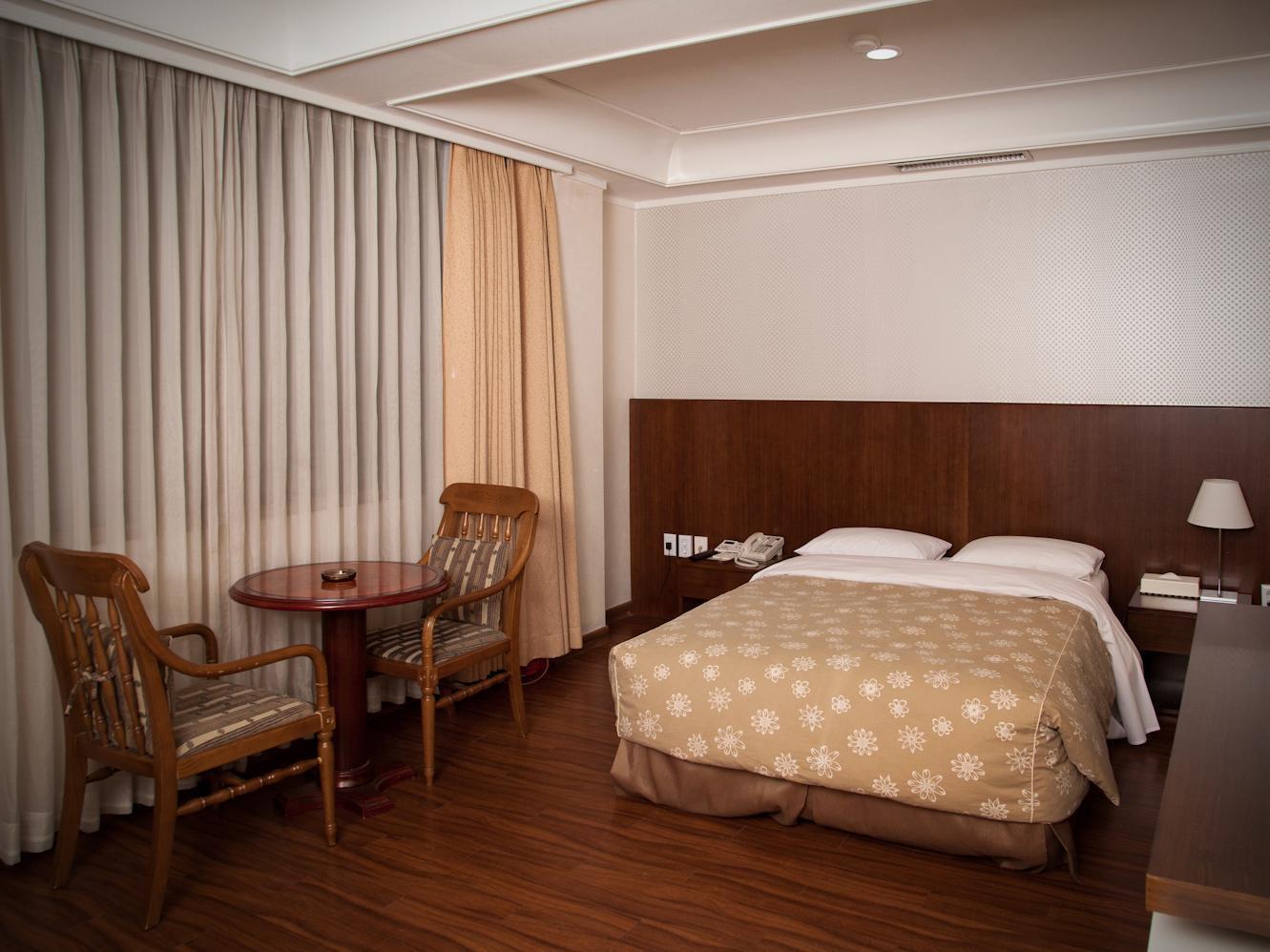 Victoria Hotel Seoul Exteriör bild